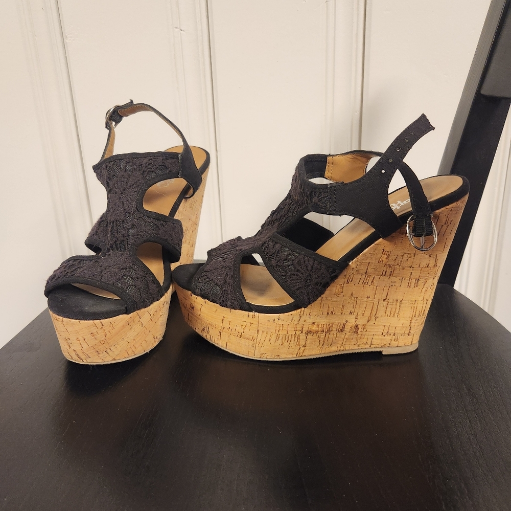 Charlotte Russe Black and Tan Wedge Sandals